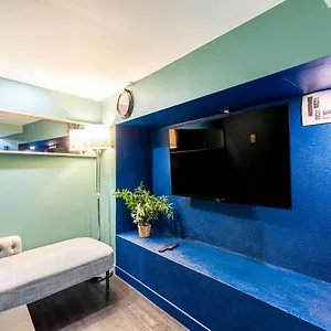 guestready-beautiful-and-colourful-apt-in-the-19th-arrond.fr-paris.fr/