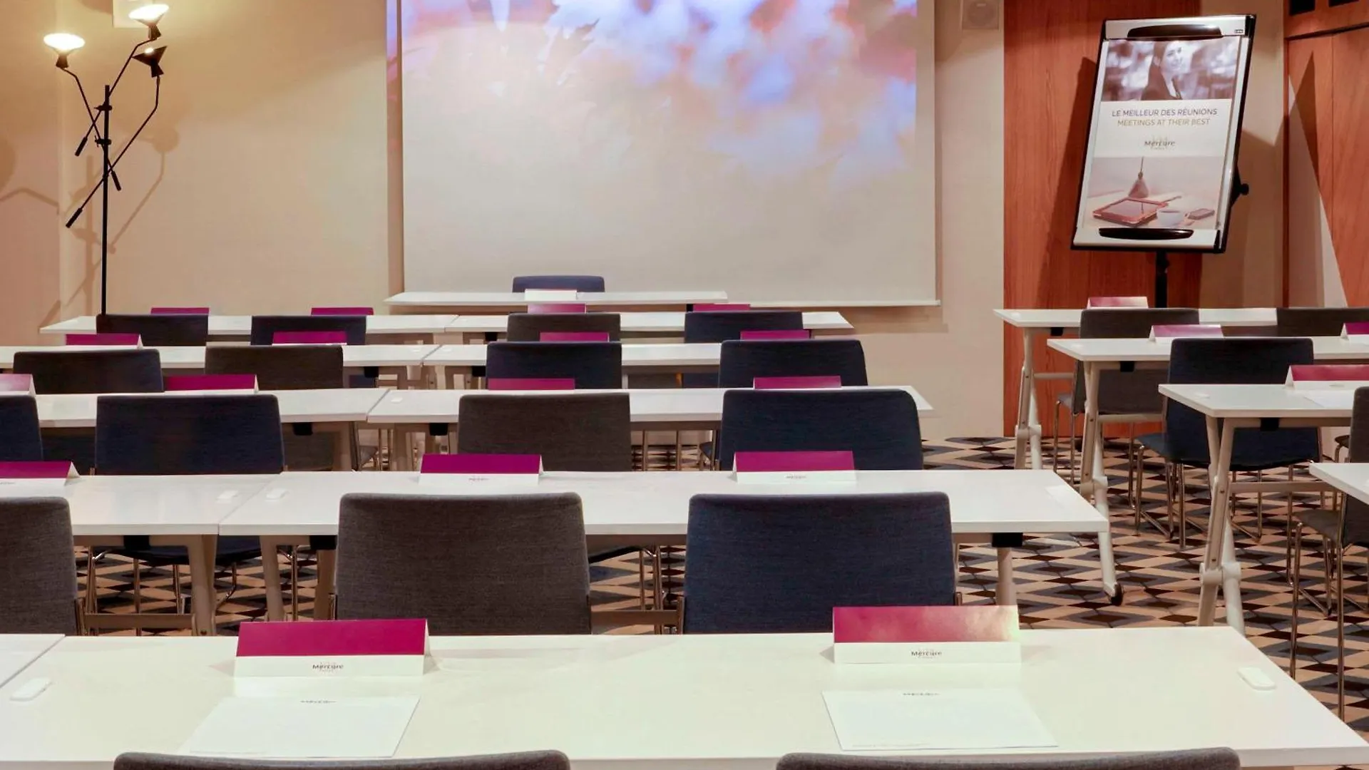 Mercure Marseille Centre Prado Velodrome Отель