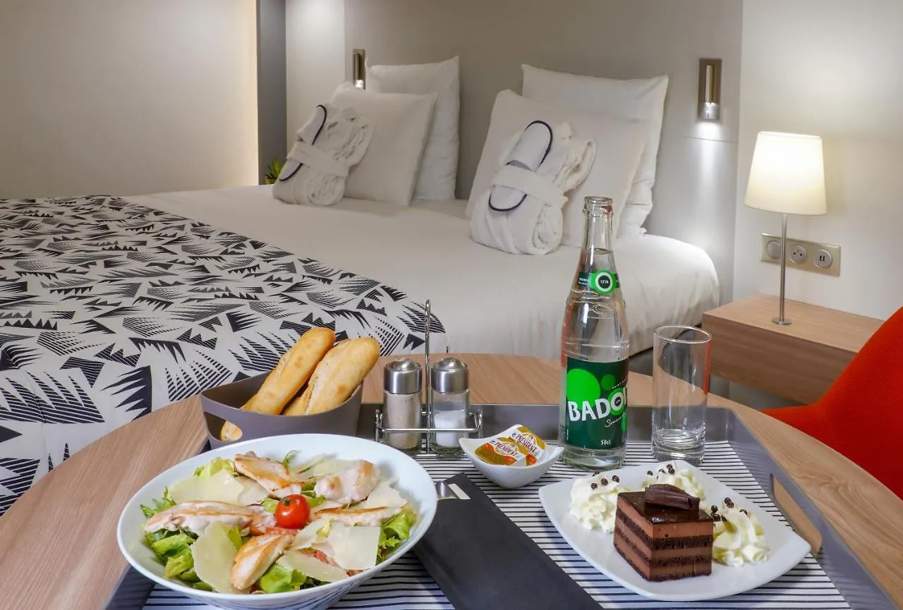 Отель Mercure Marseille Centre Prado Velodrome