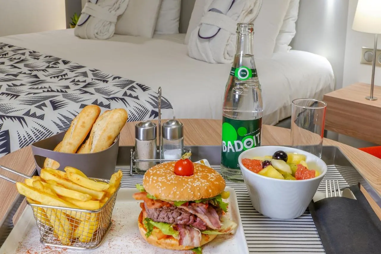 Mercure Marseille Centre Prado Velodrome 4*,  Франция